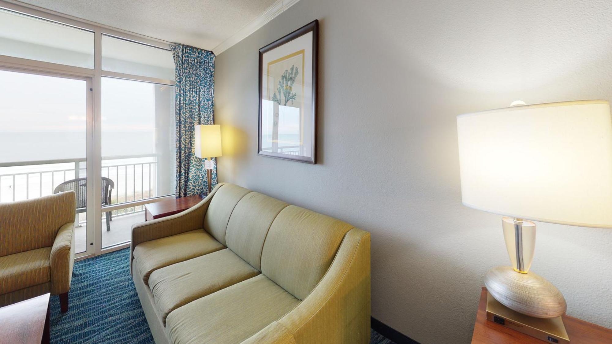 Oceanfront King Studio