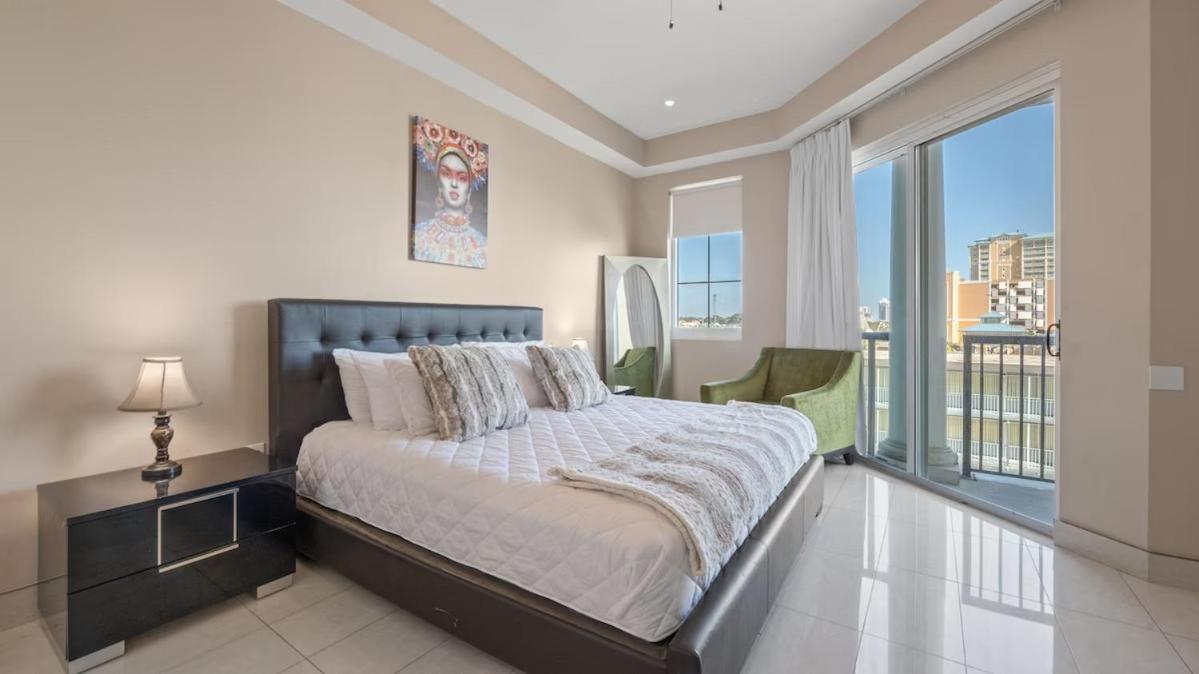 Three-Bedroom Suite,1594578274:JPEG