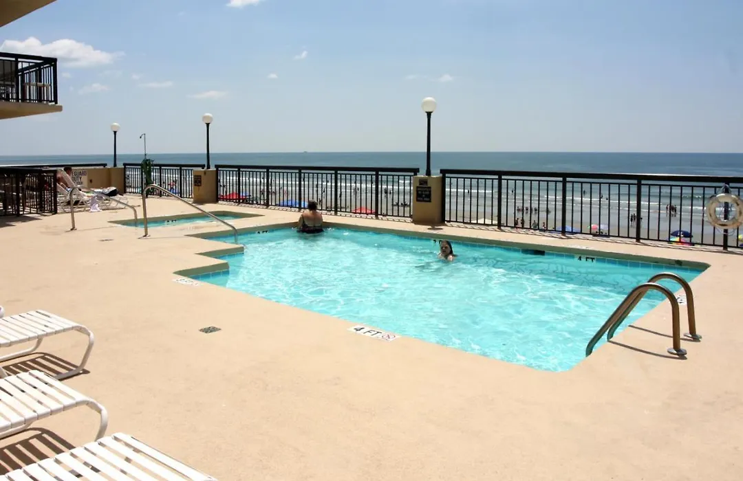 Buena Vista Plaza 707-1