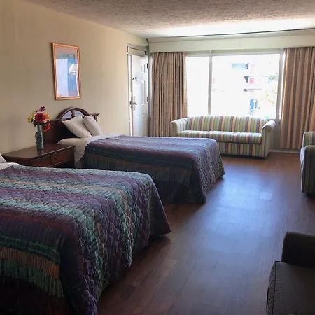 Ocean 5 Hotel-2
